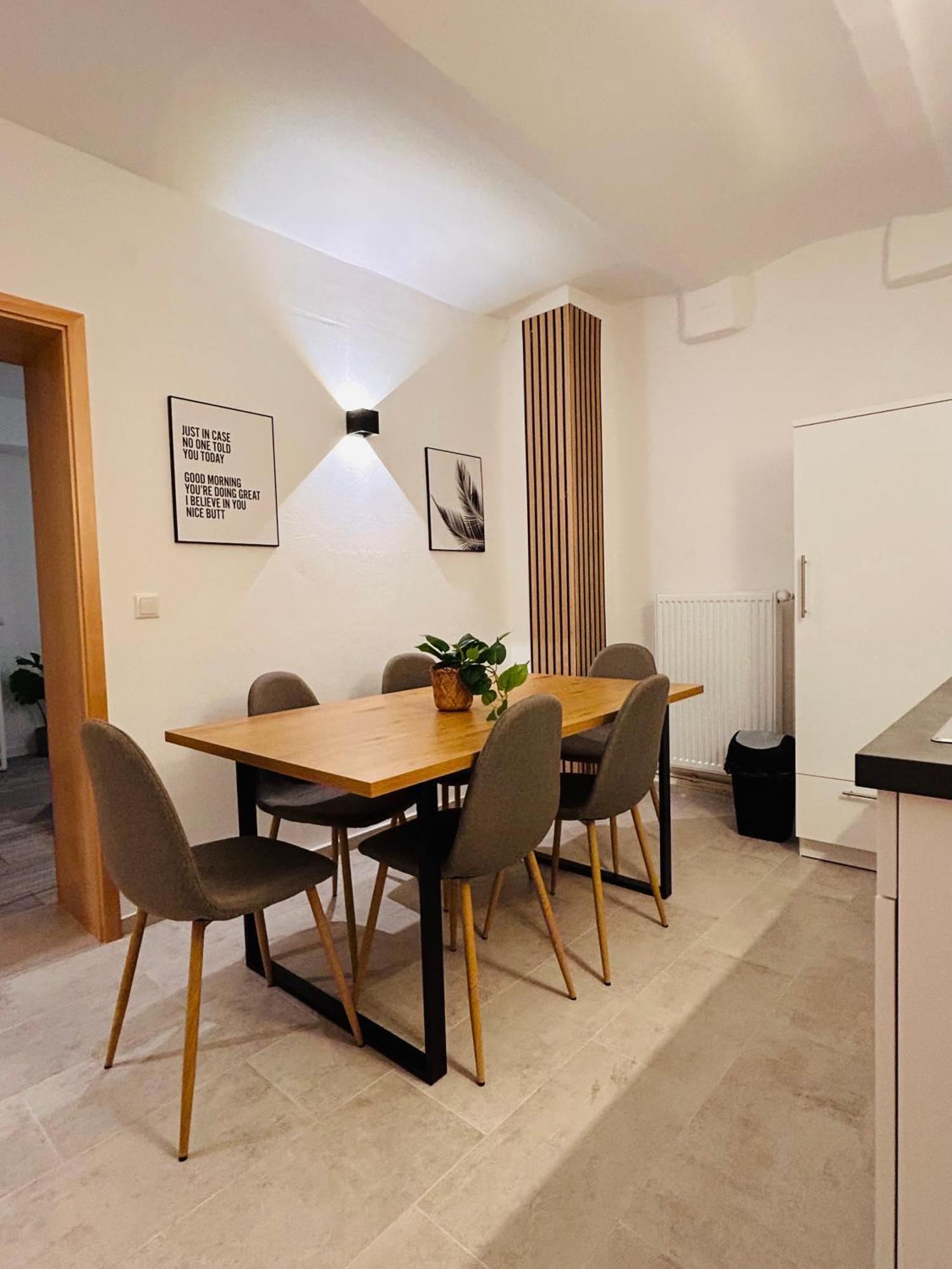 Gemuetliches Apartment - Beste Lage Cassel Extérieur photo